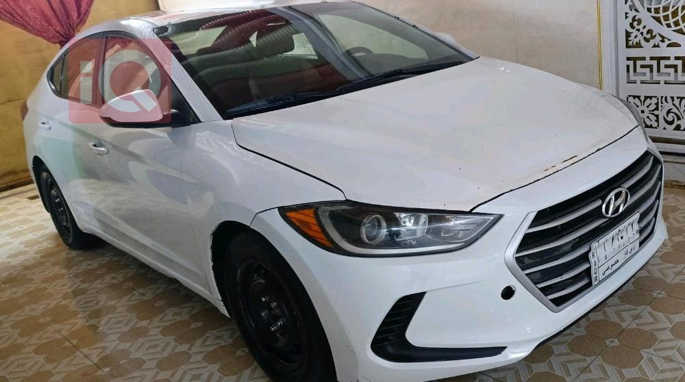 هیوندای ئەلەنترا